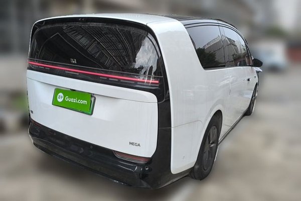 Li Auto MEGA 2025, 3500 км, за 74737 USD - фото 6