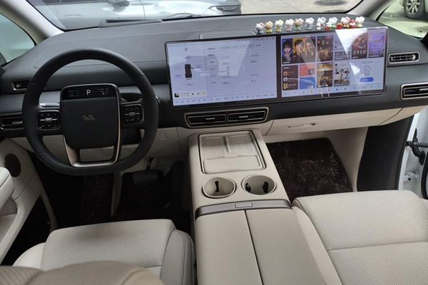 Li Auto MEGA 2025, 3500 км, за 74737 USD - фото 18