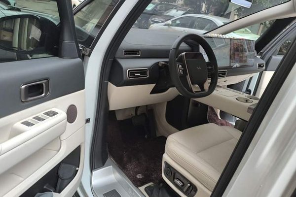 Li Auto MEGA 2025, 3500 км, за 74737 USD - фото 19