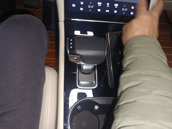 Li Auto ONE 2020, 81600 км, за 16928 USD - фото 12