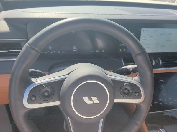 Li Auto ONE 2020, 31800 км, за 20822 USD - фото 9