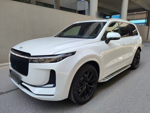 Li Auto ONE 2020, 31800 км, за 20822 USD