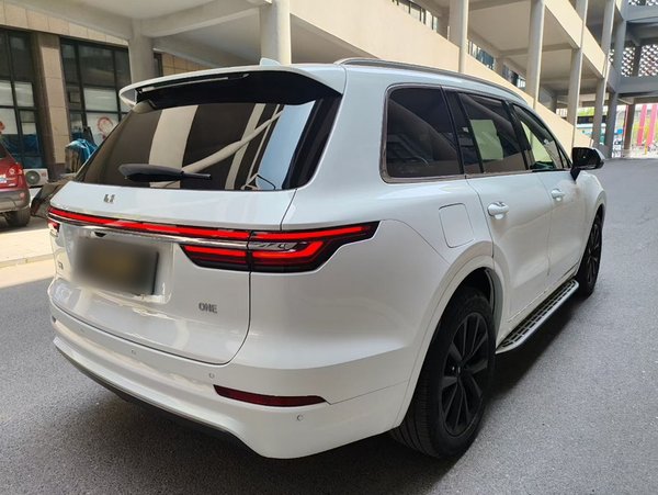 Li Auto ONE 2020, 31800 км, за 20822 USD - фото 7