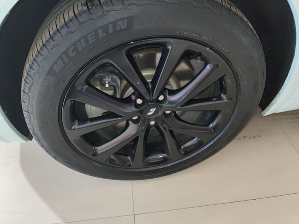 Li Auto One 2021, 151000 км, за 17367 USD - фото 8