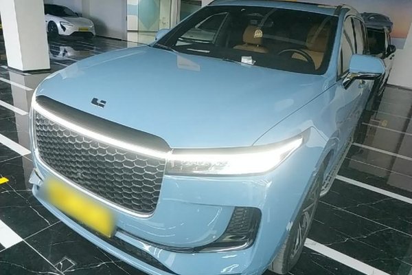 Li Auto ONE · 2021 год