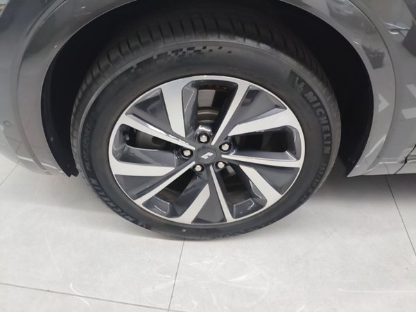 Li Auto ONE 2021, 45100 км, за 22957 USD