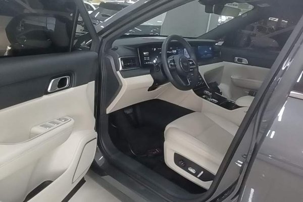 Li Auto ONE 2021, 79300 км, за 21810 USD - фото 18