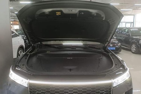 Li Auto ONE 2021, 79300 км, за 21810 USD - фото 24