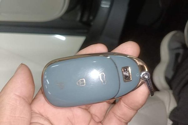 Li Auto ONE 2021, 79300 км, за 21810 USD - фото 23