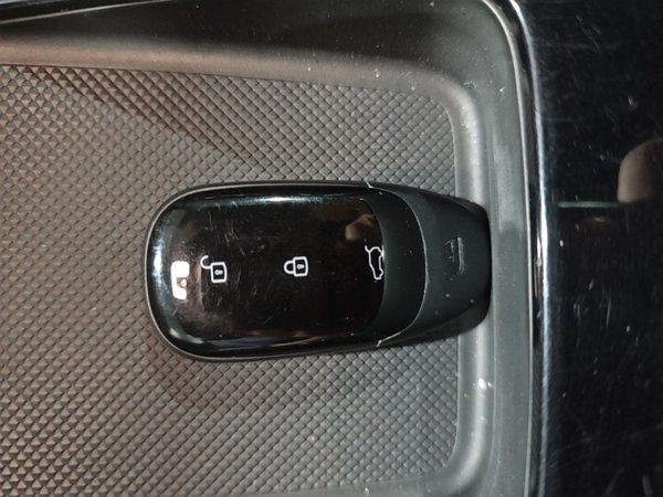 Li Auto ONE 2021, 52100 км, за 20733 USD - фото 12