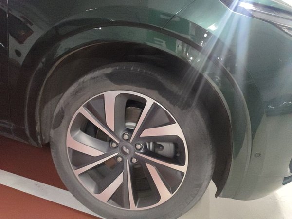 Li Auto ONE 2021, 66200 км, за 18595 USD - фото 8