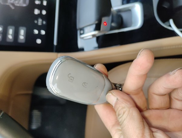 Li Auto ONE 2021, 85100 км, за 19271 USD - фото 17