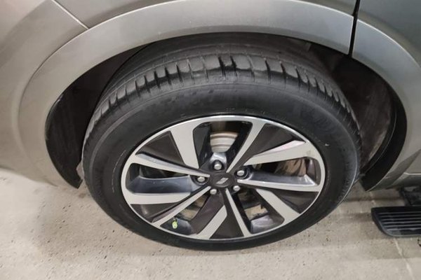 Li Auto ONE 2021, 83800 км, за 20911 USD - фото 1