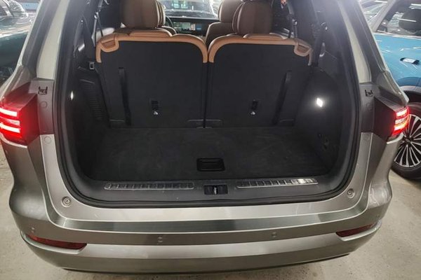 Li Auto ONE 2021, 83800 км, за 20911 USD - фото 12