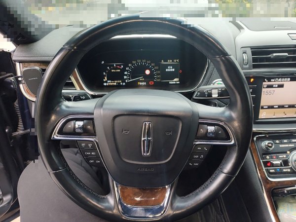 Lincoln Continental 2017, 102600 км, за 12128 USD - фото 11