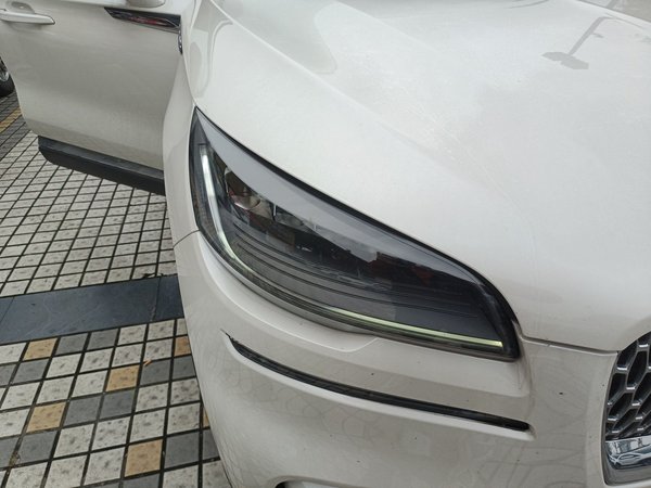 Lincoln Aviator 2021, 49100 км, за 32773 USD - фото 7