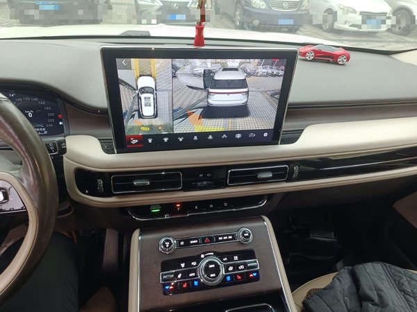 Lincoln Aviator 2021, 49100 км, за 32773 USD - фото 14