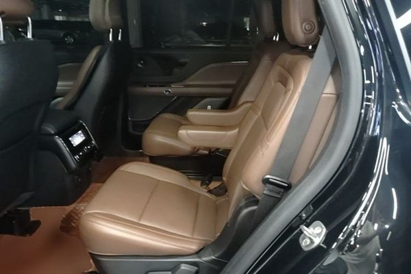 Lincoln Aviator 2020, 90500 км, за 31584 USD - фото 20