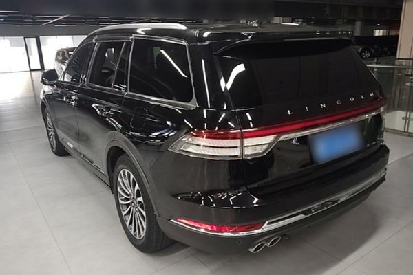 Lincoln Aviator 2020, 90500 км, за 31584 USD