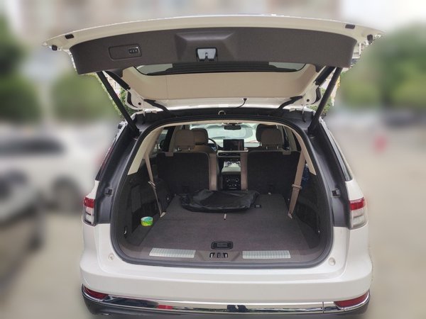 Lincoln Aviator 2020, 90700 км, за 26830 USD - фото 20
