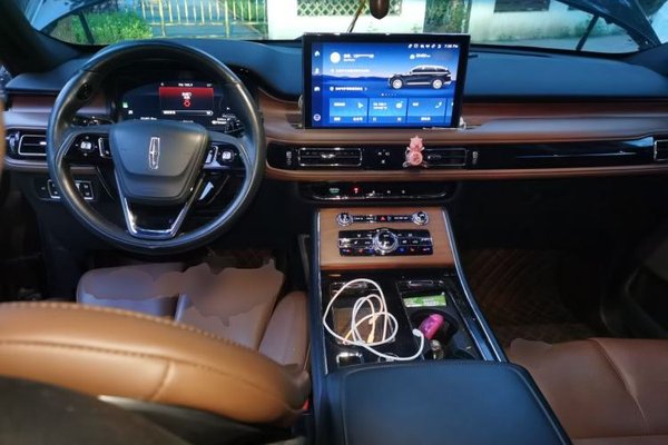Lincoln Aviator 2021, 53400 км, за 34079 USD - фото 9