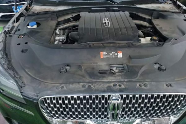 Lincoln Aviator 2021, 53400 км, за 34079 USD - фото 21