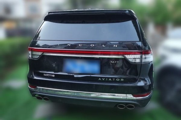 Lincoln Aviator 2021, 53400 км, за 34079 USD