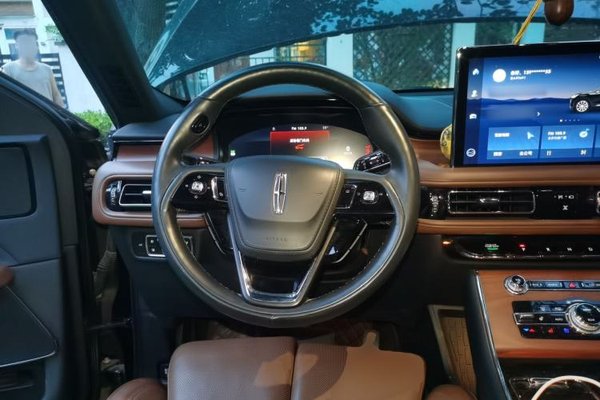 Lincoln Aviator 2021, 53400 км, за 34079 USD - фото 10