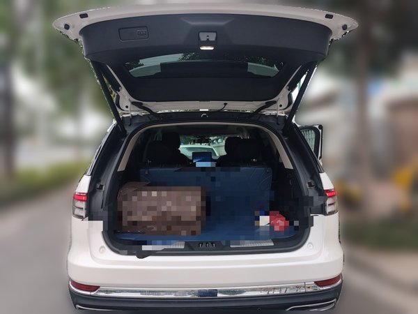 Lincoln Aviator 2022, 38000 км, за 42993 USD - фото 20