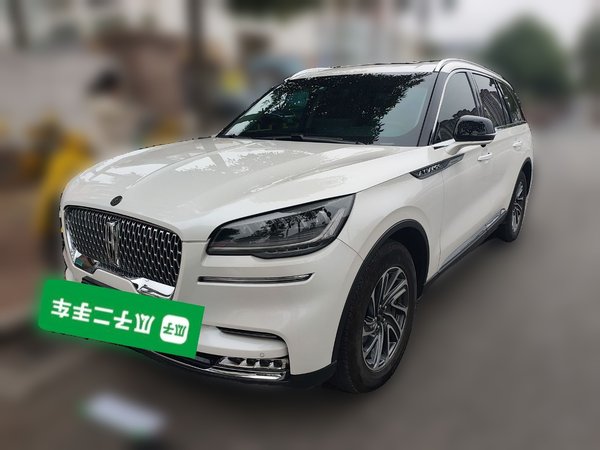 Lincoln Aviator · 2022 год