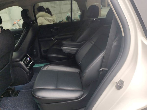 Lincoln Aviator 2022, 38000 км, за 42993 USD - фото 18