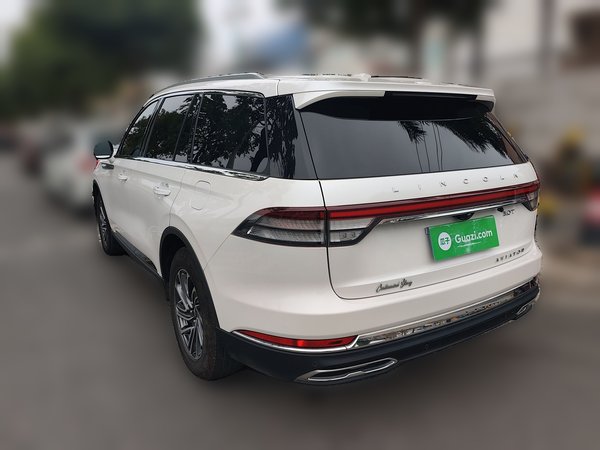 Lincoln Aviator 2022, 38000 км, за 42993 USD