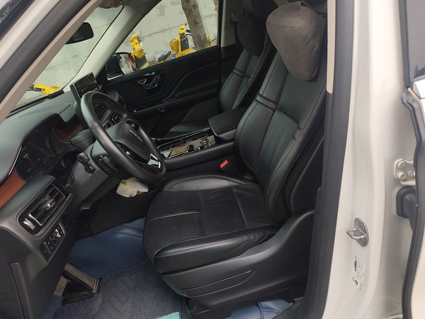 Lincoln Aviator 2022, 38000 км, за 42993 USD - фото 16