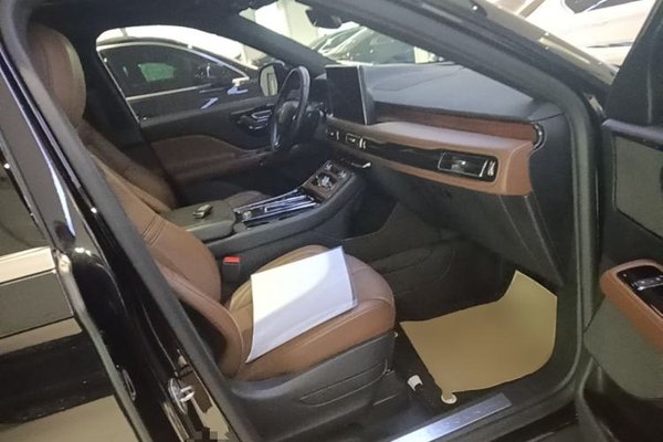 Lincoln Aviator 2023, 51300 км, за 45045 USD - фото 23