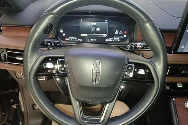 Lincoln Aviator 2023, 51300 км, за 45045 USD - фото 14
