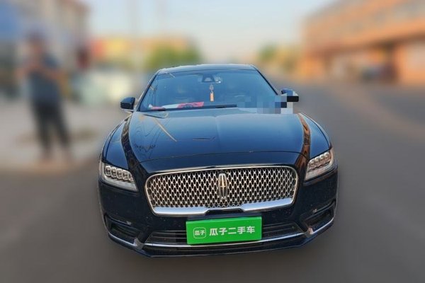 Lincoln Continental 2017, 146000 км, за 10969 USD