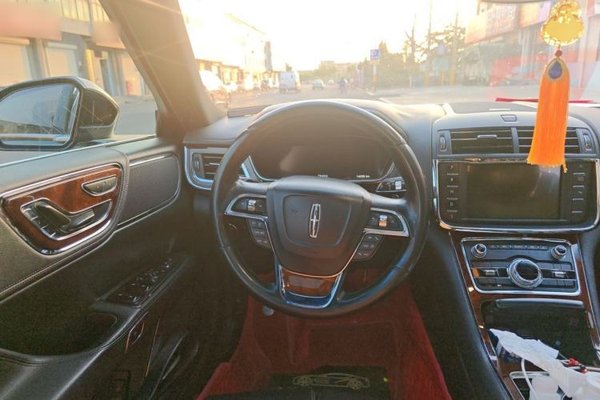 Lincoln Continental 2017, 146000 км, за 10969 USD - фото 11