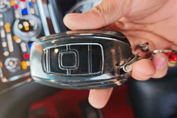 Lincoln Continental 2017, 146000 км, за 10969 USD - фото 9