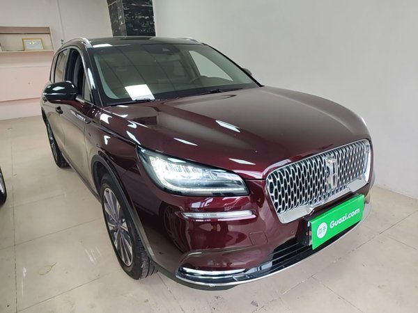 Lincoln Corsair 2022, 28100 км, за 20438 USD
