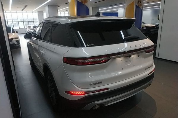 Lincoln Corsair 2022, 22500 км, за 19672 USD