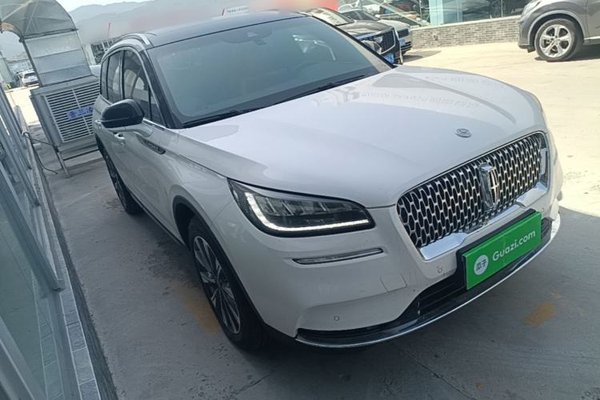 Lincoln Corsair 2022, 57400 км, за 18525 USD