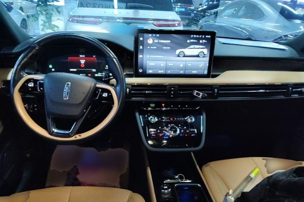 Lincoln Corsair 2022, 82700 км, за 17363 USD - фото 12