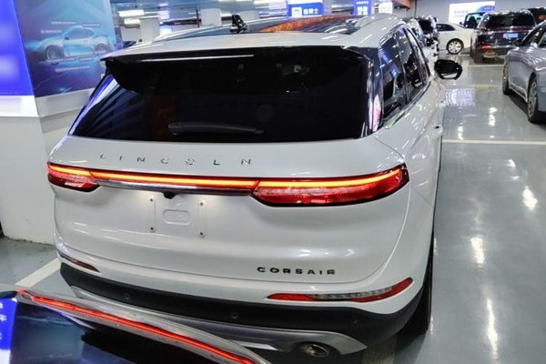 Lincoln Corsair 2022, 82700 км, за 17363 USD