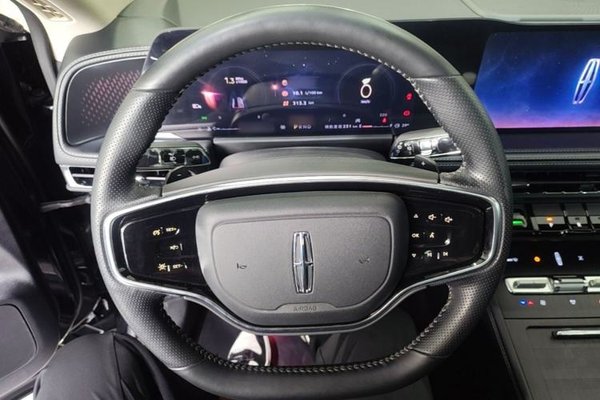 Lincoln Corsair 2023, 30300 км, за 22690 USD - фото 18