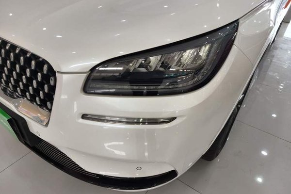 Lincoln Corsair New Energy 2021, 49300 км, за 18625 USD - фото 6