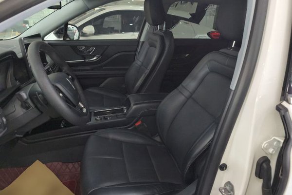 Lincoln Corsair New Energy 2021, 49300 км, за 18625 USD - фото 17