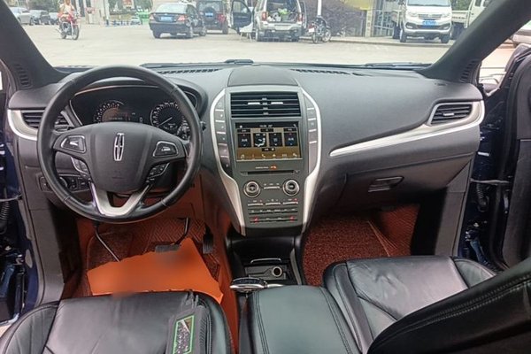 Lincoln MKC 2017, 153700 км, за 9998 USD