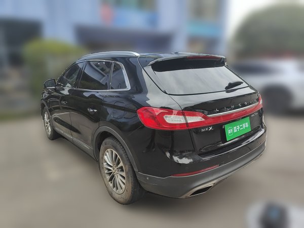 Lincoln MKX 2017, 92300 км, за 9171 USD