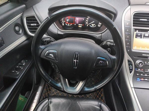 Lincoln MKX 2017, 92300 км, за 9171 USD - фото 11