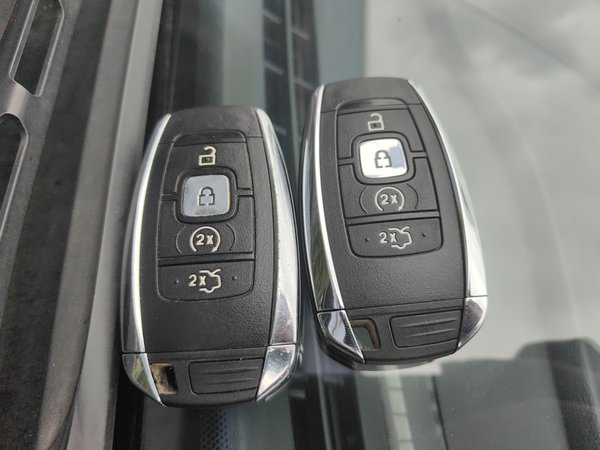 Lincoln MKX 2017, 92300 км, за 9171 USD - фото 9